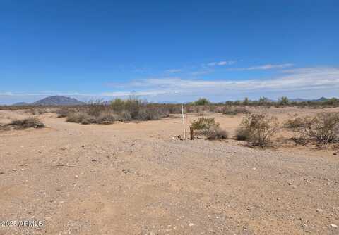 426xx W Montebello Avenue, Tonopah, AZ 85354
