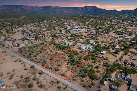 446xx N 10TH Street, New River, AZ 85087