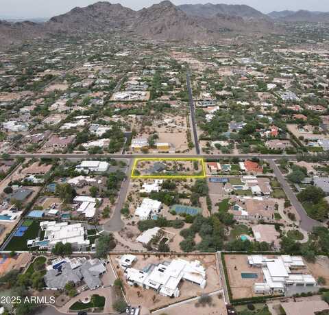 7631 N MOCKINGBIRD Lane, Paradise Valley, AZ 85253