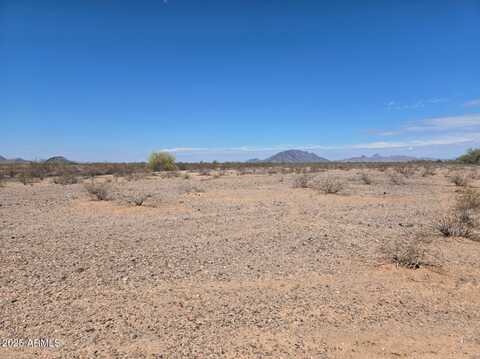 426xx W Montebello Avenue, Tonopah, AZ 85354