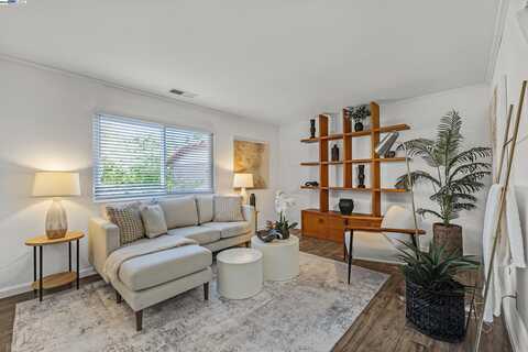 543 Tawny Dr, Pleasanton, CA 94566
