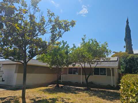 319 Folsom Drive, Vacaville, CA 95687