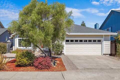687 Natalie Drive, Windsor, CA 95492