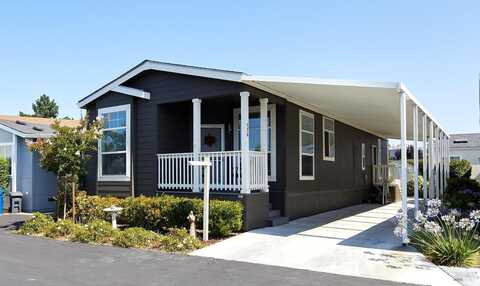576 Birchwood Drive, Petaluma, CA 94954