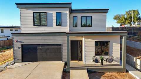 3756 Crown Hill Drive, Santa Rosa, CA 95404