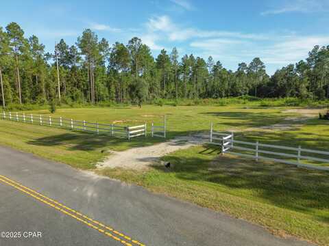 4477 Cypress Crossing Road, Vernon, FL 32462