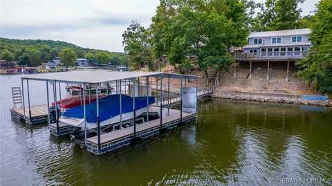 942 Pleasant Valley Drive, Roach, MO 65787