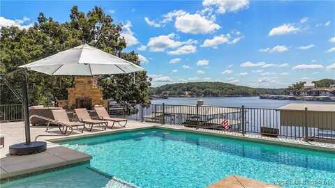 1362 Grand Cove Road, Sunrise Beach, MO 65079