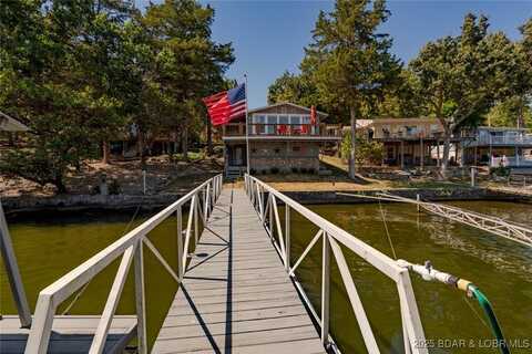 114 Glover Lane, Sunrise Beach, MO 65079
