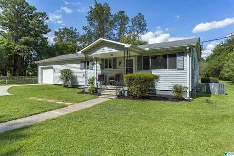 627 PINEWOOD AVENUE, HUEYTOWN, AL 35023