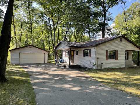 605 ENGLEWOOD DRIVE, ROSCOMMON, MI 48653