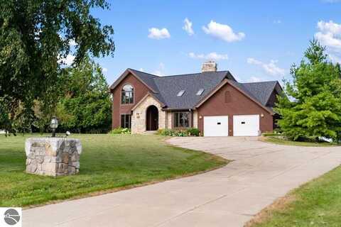 5939 BARNARD ROAD, CHARLEVOIX, MI 49720