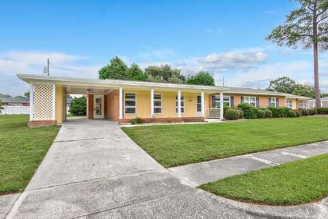 3668 Spruce Dr., Myrtle Beach, SC 29577