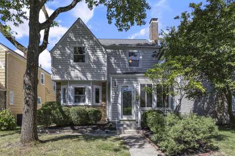 905 Vernon Road, Bexley, OH 43209
