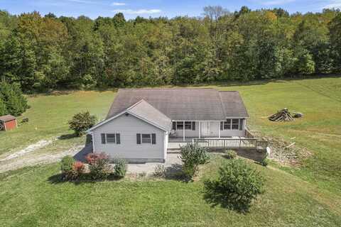 8850 Licking Valley Road, Frazeysburg, OH 43822