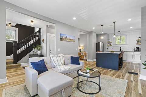 851 Studer Avenue, Columbus, OH 43206