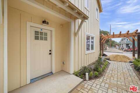 1317 Punta Gorda, Santa Barbara, CA 93103