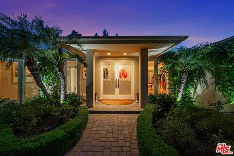 1457 Claridge Dr, Beverly Hills, CA 90210