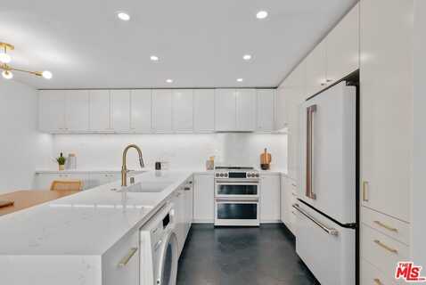 4900 Overland Ave, Culver City, CA 90230
