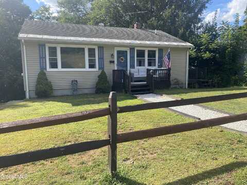 50 Abbott Street, Hoosick Falls, NY 12090