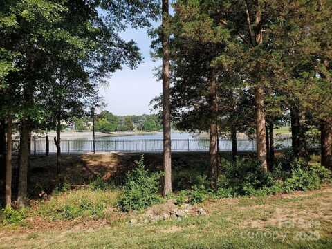 490 Robin Reed Court, Pineville, NC 28134
