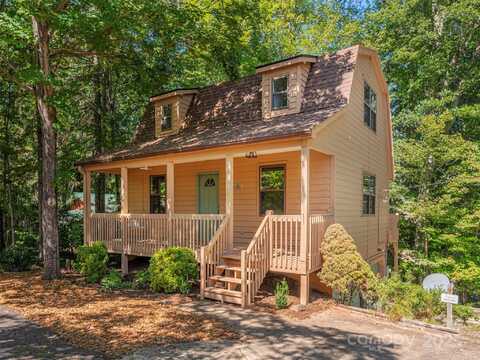 37 Hart Lane, Lake Junaluska, NC 28745