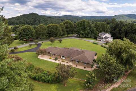 56 Beaumont Drive, Hendersonville, NC 28739