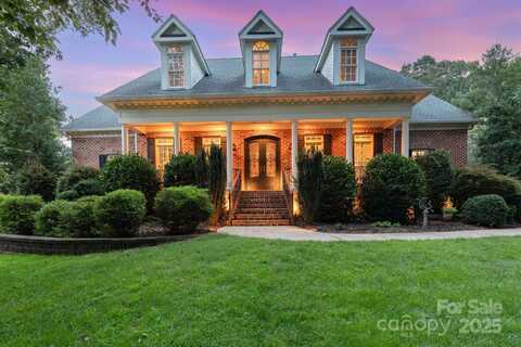 6045 Oxfordshire Road, Waxhaw, NC 28173