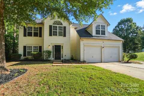 11121 Nolet Court, Charlotte, NC 28215