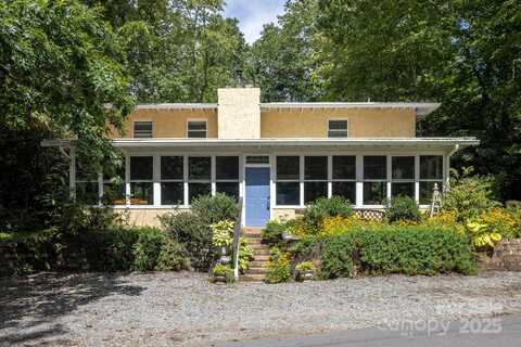 26 Kitazuma Road, Black Mountain, NC 28711