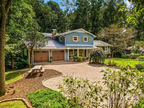135 Dogwood Drive, Brevard, NC 28712