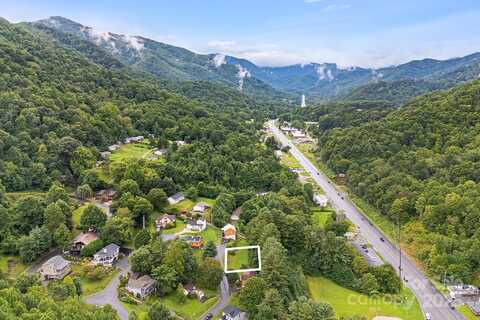 9999 Whippoorwill Way unit: 6, Waynesville, NC 28786