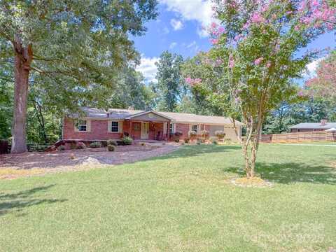 10024 Sedgefield Circle, Stanfield, NC 28163