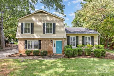 2241 Gaines Avenue, Gastonia, NC 28054