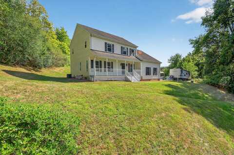 80 Elizabeth Lane, Middletown, CT 06457