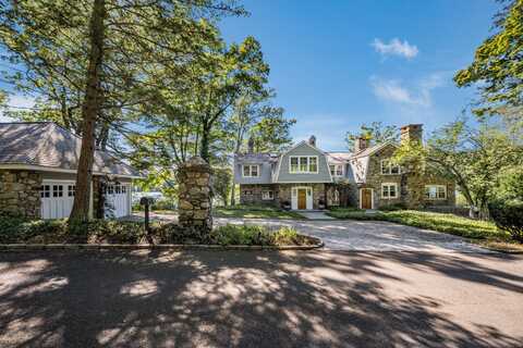 448 Lake Drive, Guilford, CT 06437