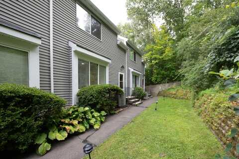 60 Padanaram Road, Danbury, CT 06811