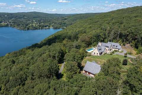 46 June Road, Washington, CT 06777