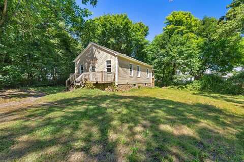 41 Joe Avenue, Groton, CT 06340
