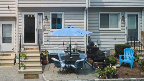 273 Derby Avenue, Derby, CT 06418