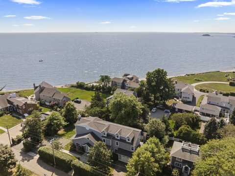 64 Webster Point Road, Madison, CT 06443