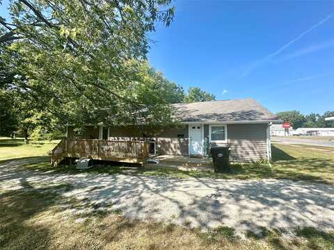 516 W Summit Street, Winterset, IA 50273