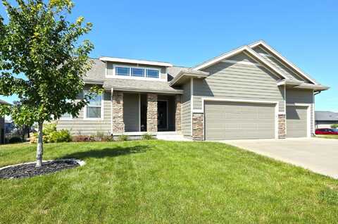 3014 NW Maple Court, Ankeny, IA 50023