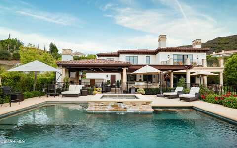 61 Williamsburg Way, Thousand Oaks, CA 91361