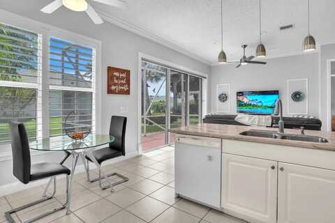 7955 Rockford Road, Boynton Beach, FL 33472