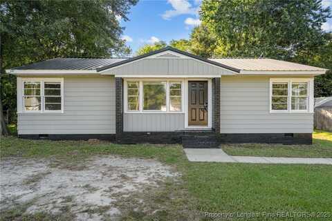 821 Sandalwood Drive, Fayetteville, NC 28304
