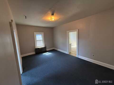 88 Harvey Street, New Brunswick, NJ 08901