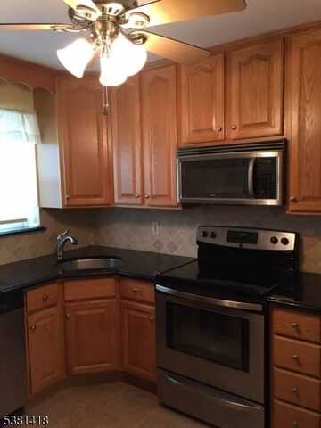 206 Main St, Millburn, NJ 07041