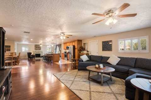 4513 SAN ANDRES Avenue NE, Albuquerque, NM 87110