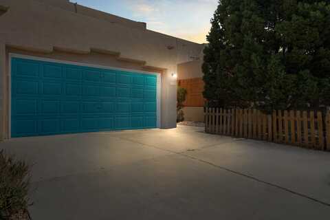 11323 CAMPO DEL OSO Avenue NE, Albuquerque, NM 87123